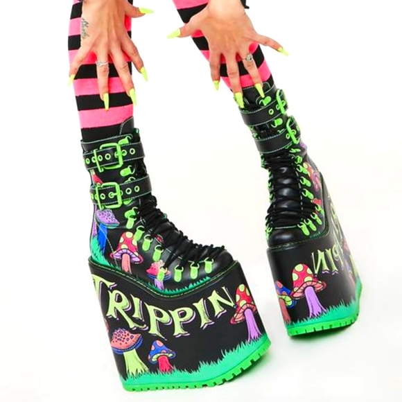 SOLD - Picture 5 of 5